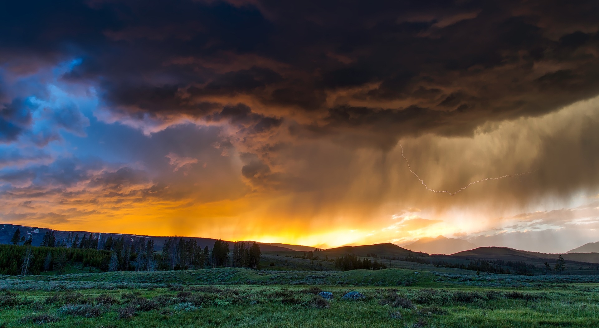 https://pixabay.com/hu/yellowstone-nemzeti-park-wyoming-1589613/