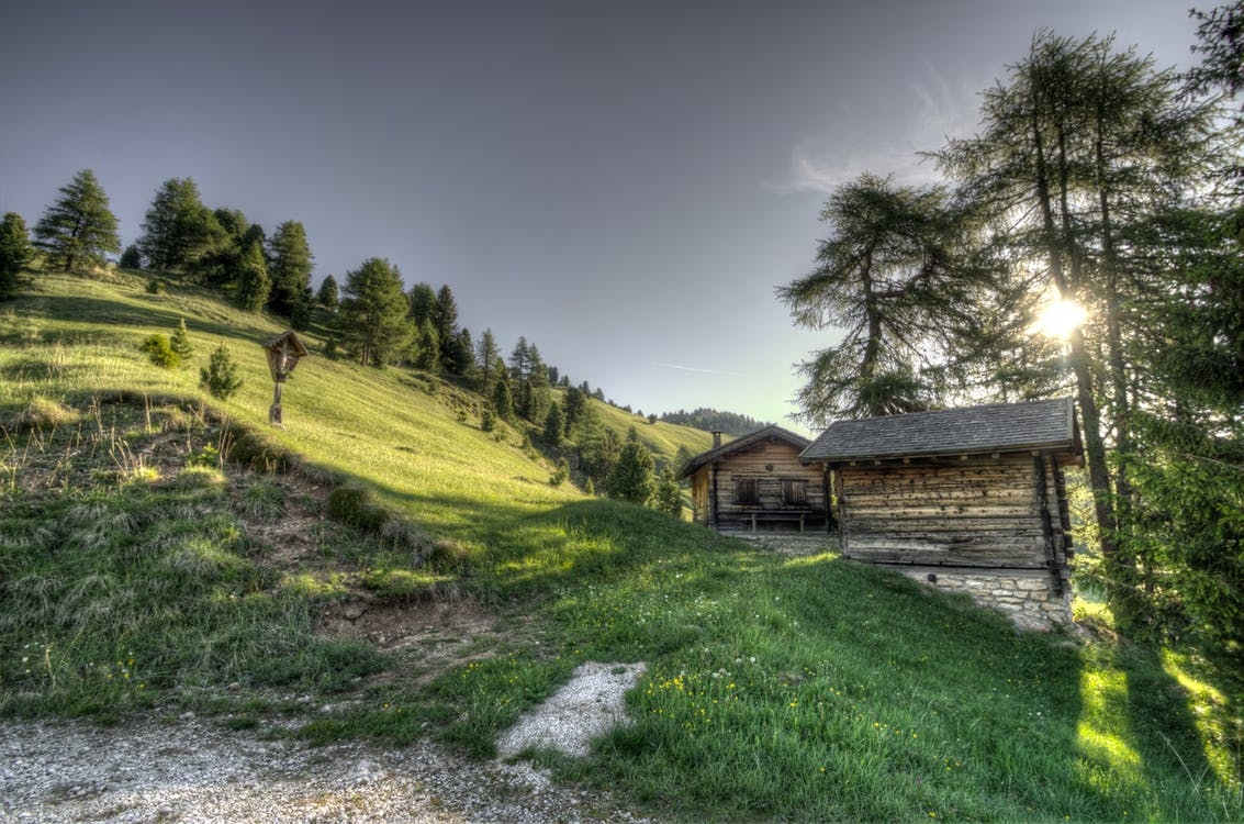 https://www.pexels.com/photo/agriculture-beautiful-country-countryside-518242/