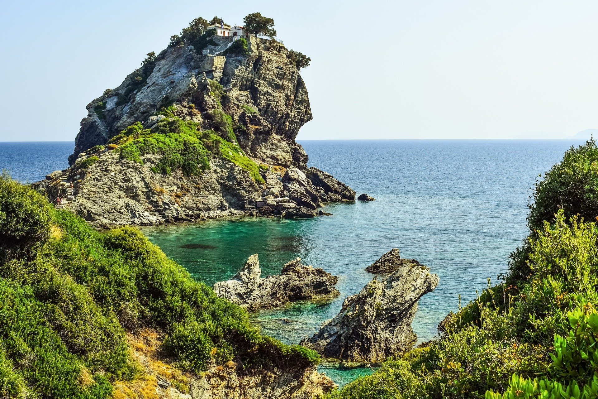 https://pixabay.com/hu/g%C3%B6r%C3%B6gorsz%C3%A1g-skopelos-kastri-2733832/