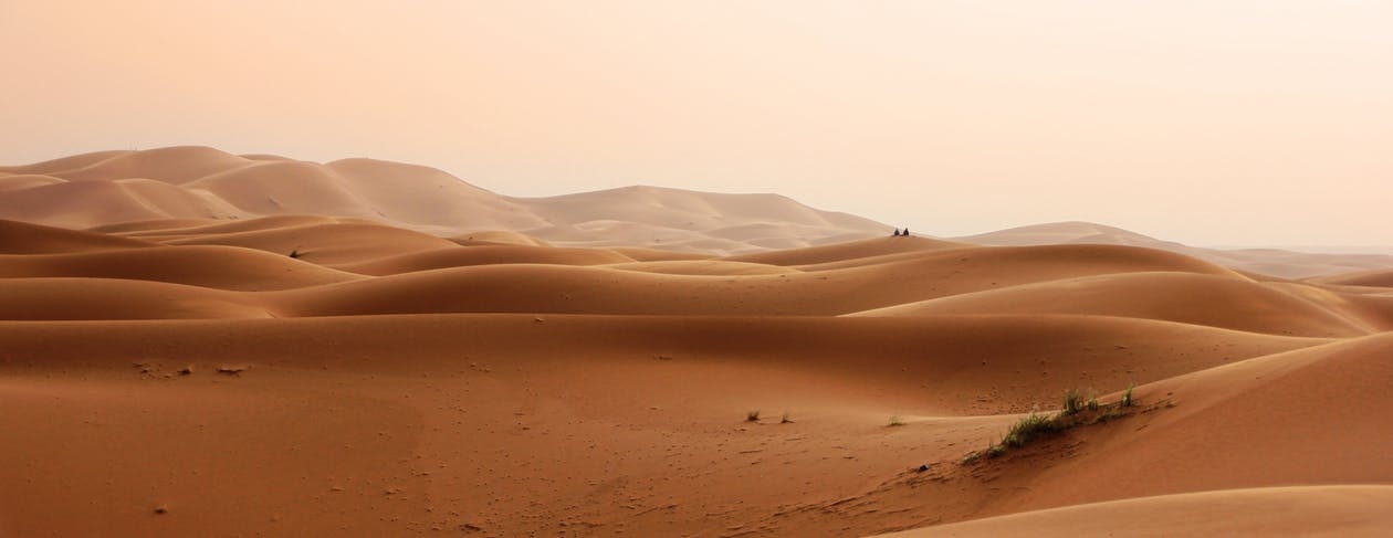 https://www.pexels.com/photo/daylight-desert-drought-dry-459319/