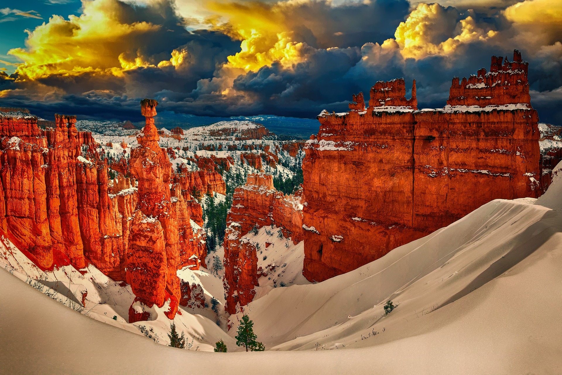 https://pixabay.com/hu/snow-fekv%C5%91-winter-hideg-term%C3%A9szet-2602979/