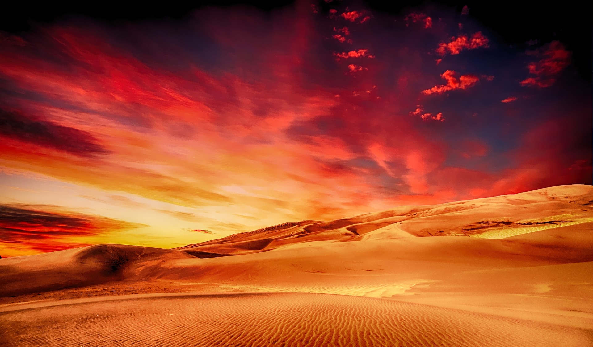 https://pixabay.com/en/desert-sand-dune-landscape-nature-2468275/